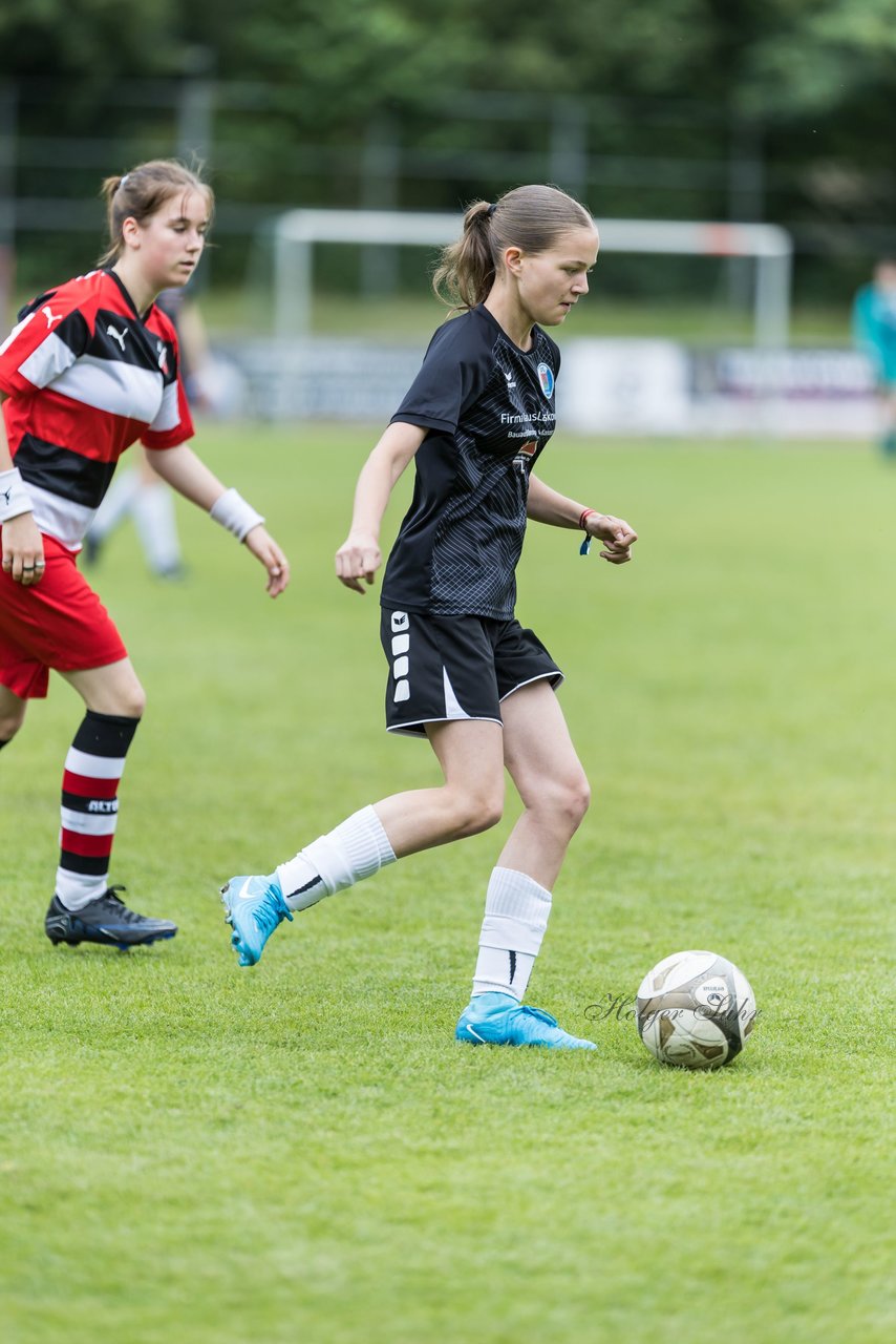 Bild 60 - Loewinnen Cup